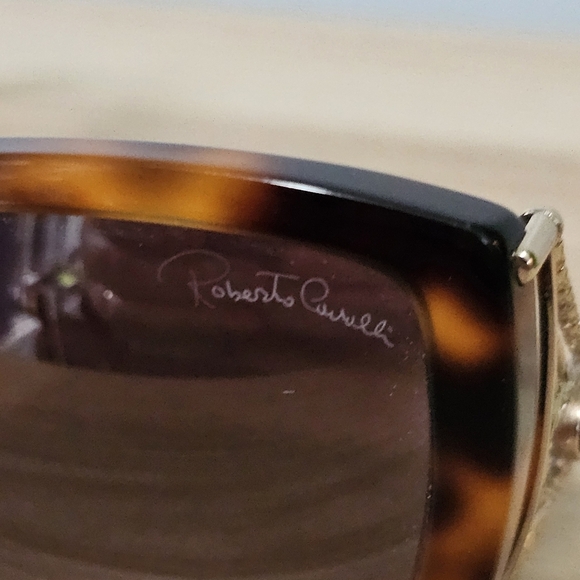 Roberto Cavalli Tortoise Shell Sunglasses - Picture 7 of 10